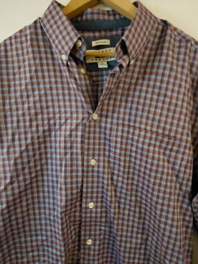 Joseph Abboud Non-Iron Dress Shirt Size M Soft 100% Cotton Checkered Purple